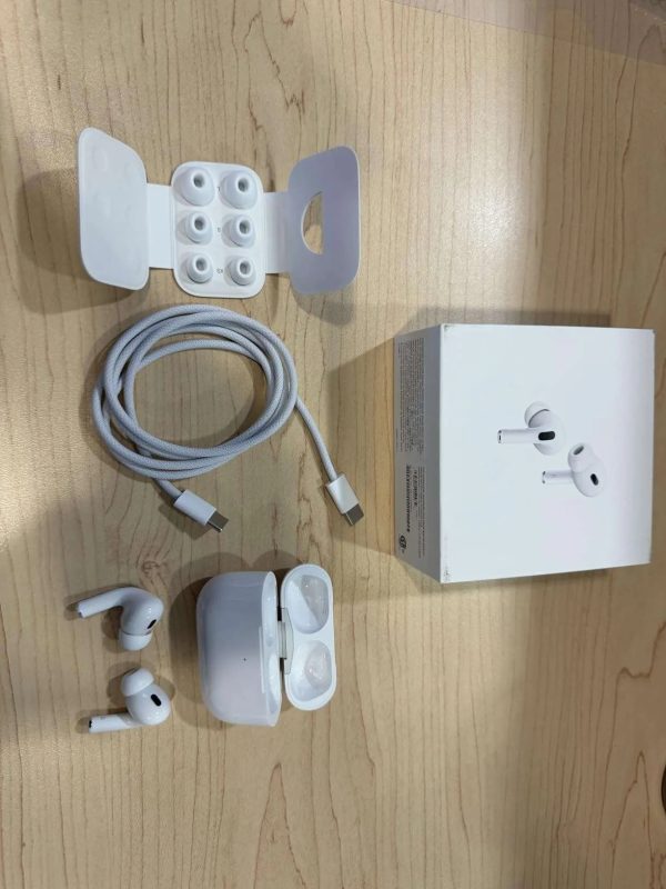 Made in USA Airpods Pro (2nd generation) with MagSafe Charging Case (USB‑C) With Active Noise Cancellation